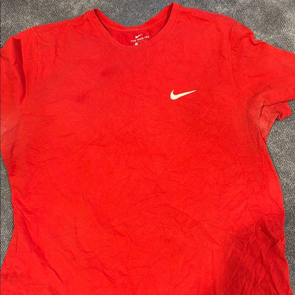 Nike Red Short Sleeve Tee Classic Crew Neck